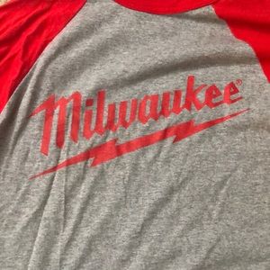 Baseball tee